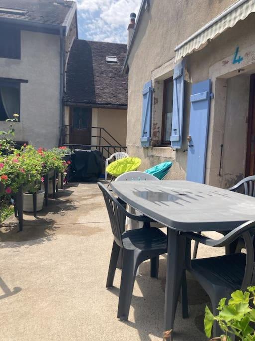 Maison Avec Terrasse Avec Vue Sur La Reculee * Les Planches-pres-Arbois
